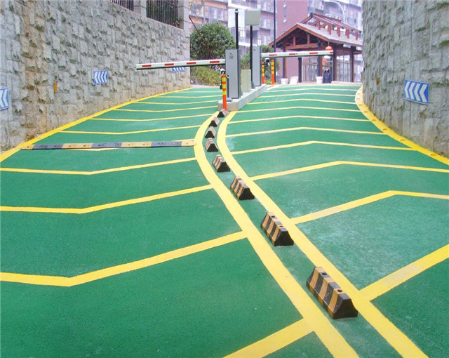 無(wú)震動(dòng)防滑坡道